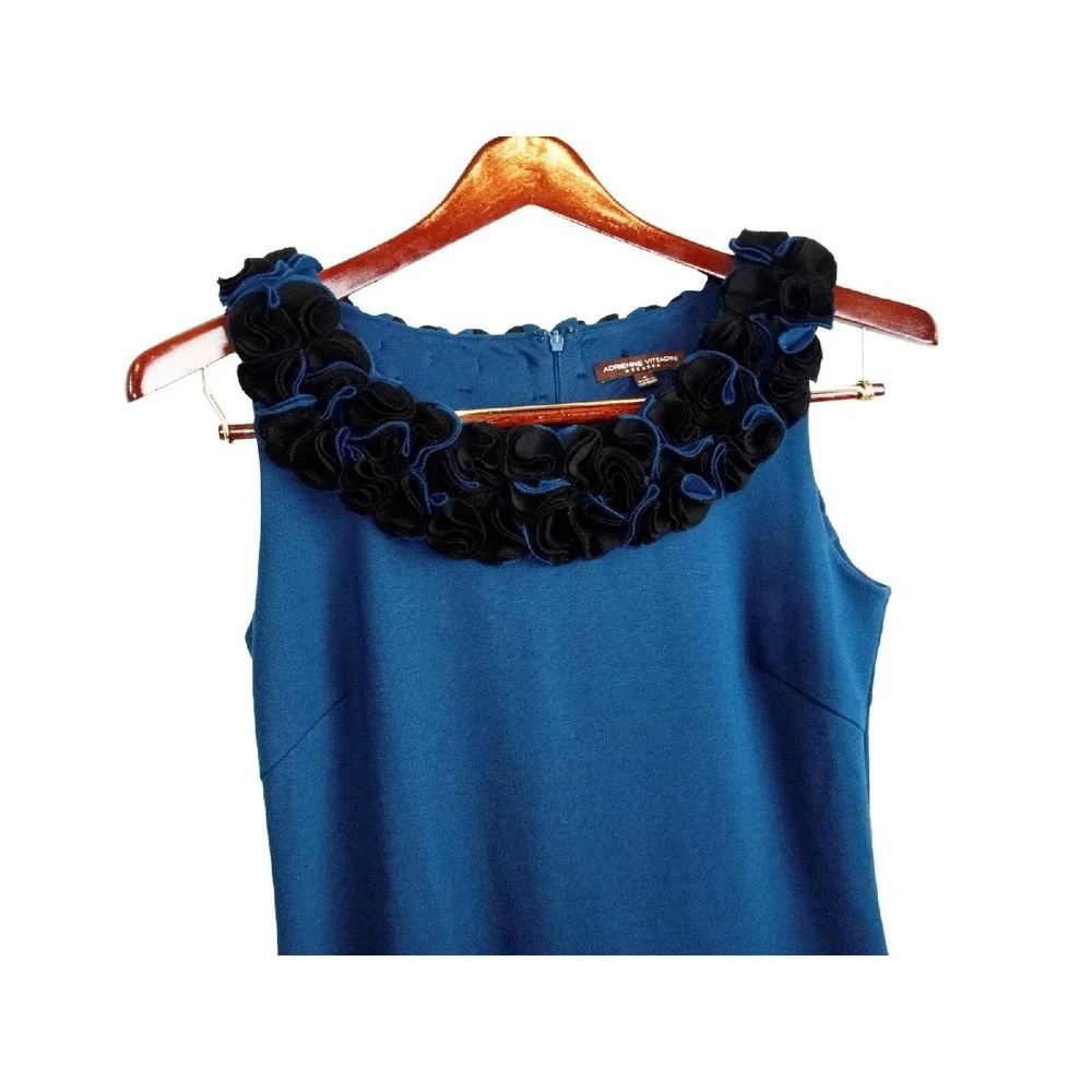 Adrienne Vittadini Size 4 Women's Sleeveless Sheath Blue‎ Dress Ruffle Neckline